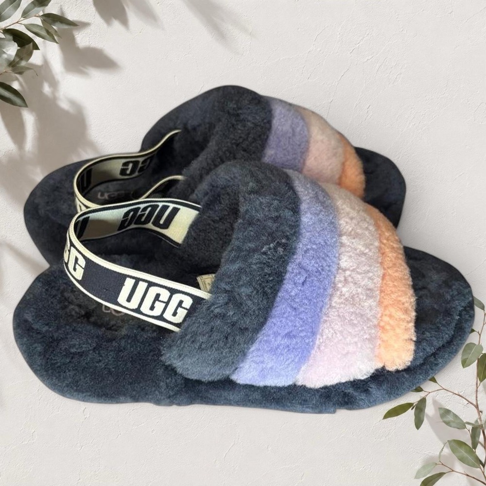 UGG Fluff Yeah Rainbow Striped Slippers Navy Purple Pink Orange 1097169 Size 7
